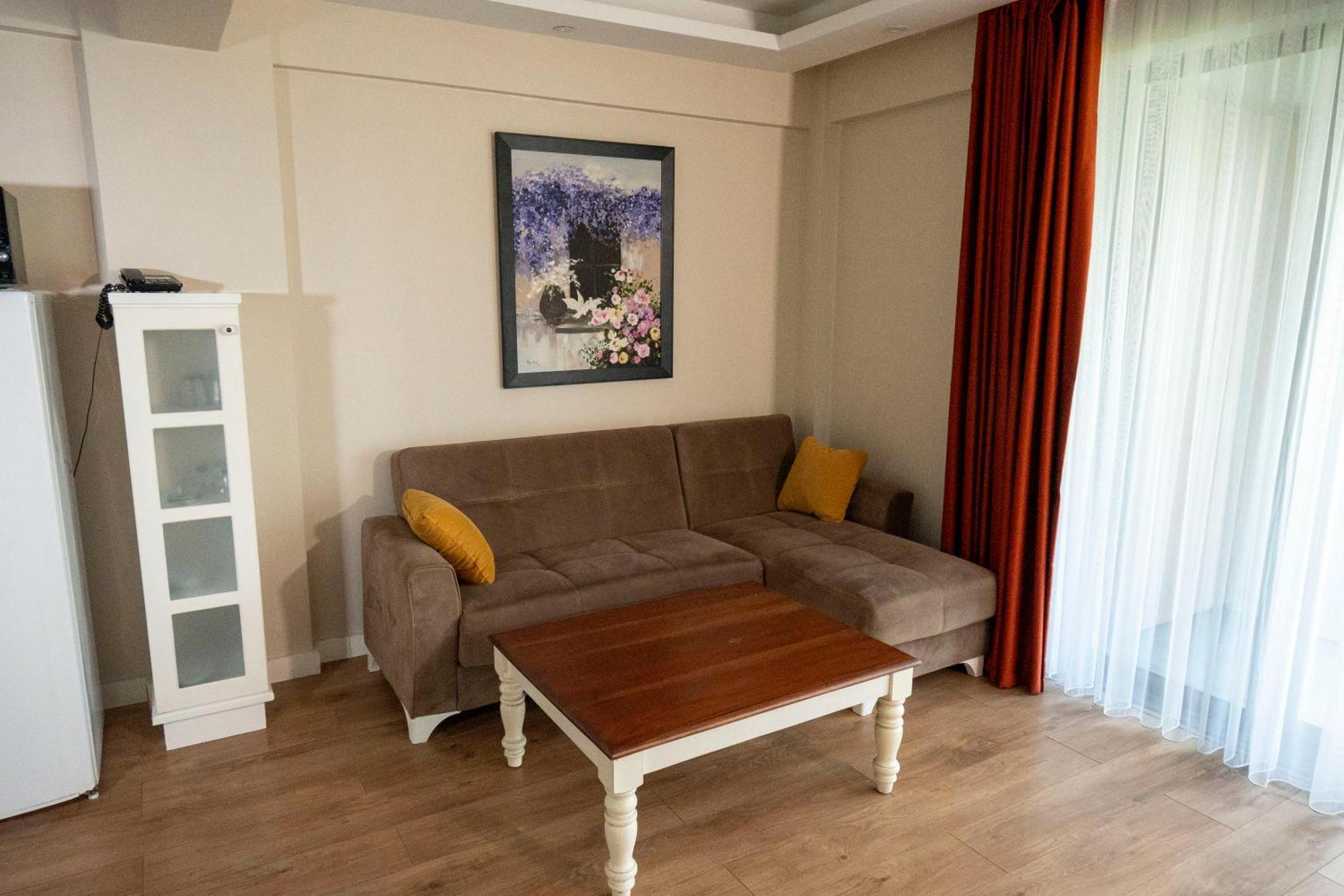 Sapanca Cayir Cimen Otel Εξωτερικό φωτογραφία